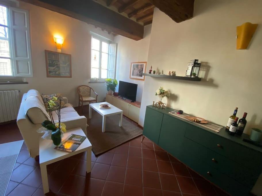 Casa Luisa - Mura Di Lucca Esterno foto