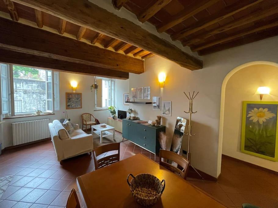 Casa Luisa - Mura Di Lucca Esterno foto
